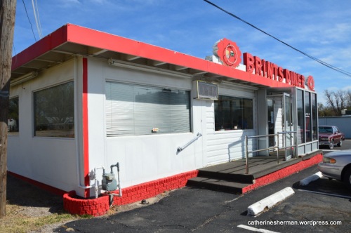 Brint's Diner (actually Terry's Diner) in Wichita, Kansas, is a Double Deluxe model of a Valentine Diner building.